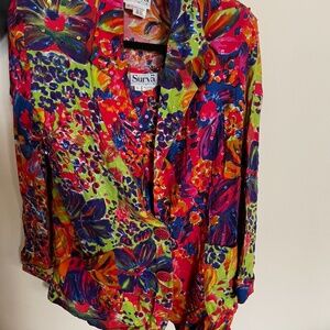 Suryä Formal Colored Tank Top and Long Sleeved Button Up Shirt